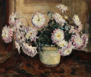 Chrysanten In Een Stenen Vaas