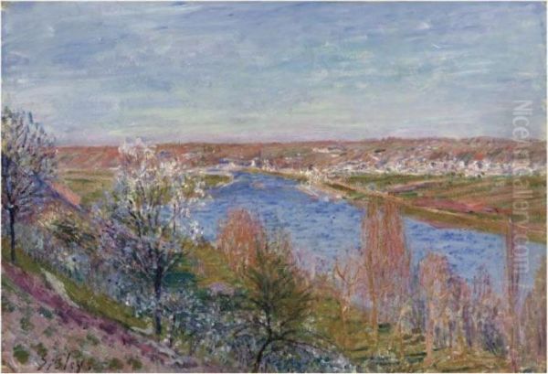 Le Village De Champagne Au Coucher Du Soleil - Avril Oil Painting by Alfred Sisley