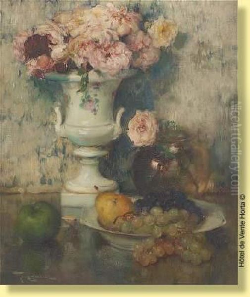 Vase Medicis Fleuri De Roses Avec Avant-plan Oil Painting by Fernand Toussaint