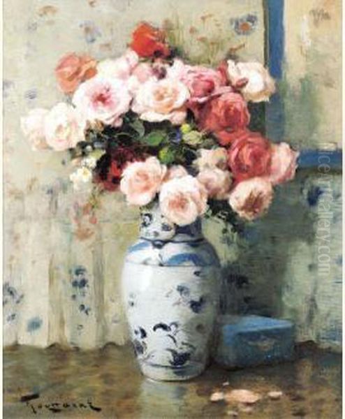 Vaas Met Rozen Oil Painting by Fernand Toussaint