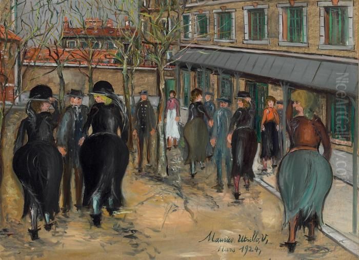 Une Maison De Sante A Ivry Oil Painting by Maurice Utrillo