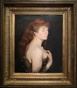 Portrait of young redheaded woman