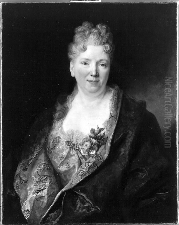 Bildnis einer reichgekleideten Frau Oil Painting by Nicolas de Largilliere