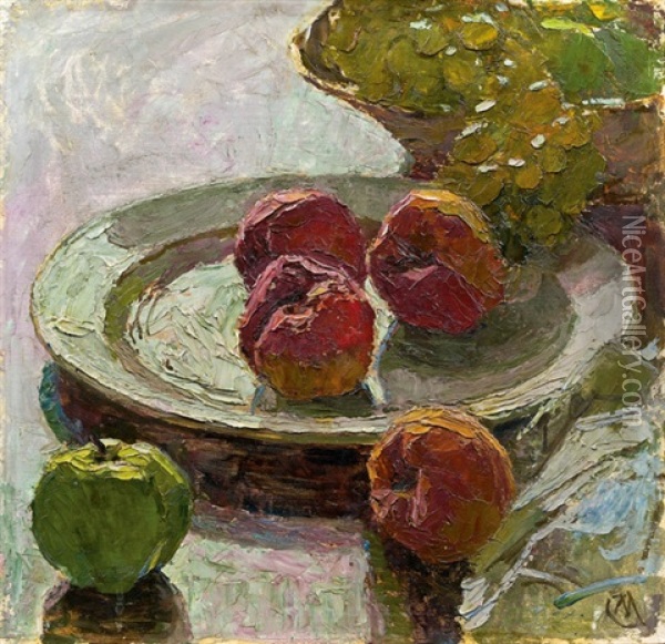 Stillleben Mit Apfel Und Trauben Oil Painting - Carl Moll