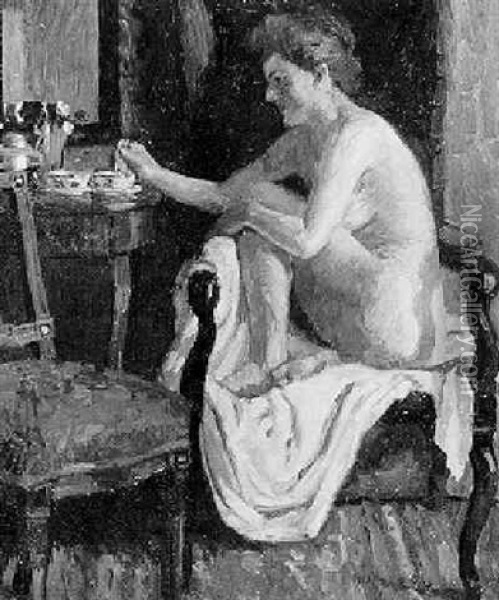 Sitzende Weibliche Aktfigur Im Profil Vor Stilleben Mit Wasserkessel Und Teegeschirr Oil Painting - Paul Paede