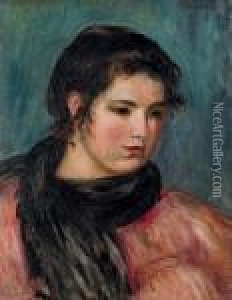 Gabrielle A L'echarpe Noire Oil Painting - Pierre Auguste Renoir