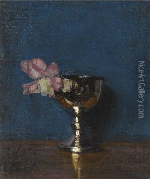 Lustre Goblet And Sweet Peas Oil Painting - William Nicholson
