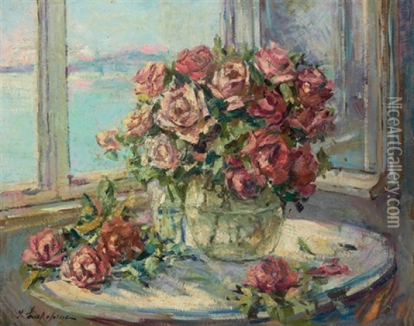 Still Life With Roses Oil Painting - Georgi Alexandrovich Lapchine