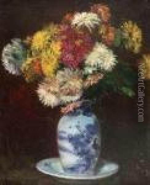 A Still Life Of Chrysanthemums Oil Painting - George Leslie Hunter