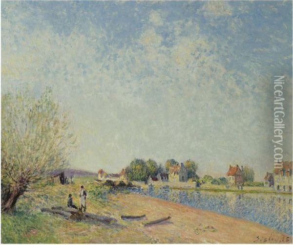 Le Canal Du Loing A Saint-mammes Oil Painting - Alfred Sisley