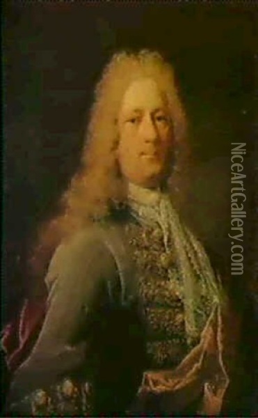 Portrait D'homme En Habit D'apparat Oil Painting - Robert Levrac-Tournieres