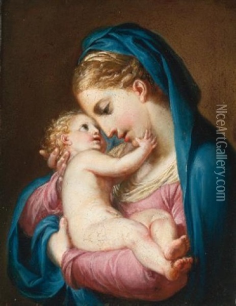 The Madonna Embracing The Christ Child Oil Painting - Antonio Cavallucci
