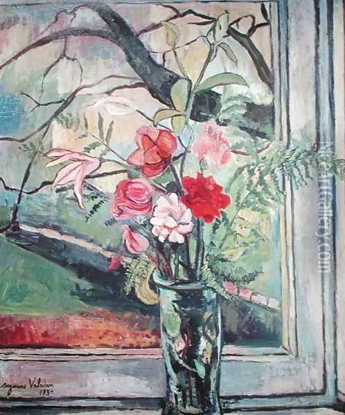 Bouquet of Flowers in Front of a Window, 1930 Oil Painting - Suzanne Valadon