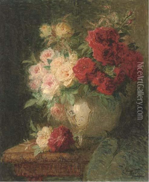 Vase De Fleurs Oil Painting - Pierre Eugene Montezin