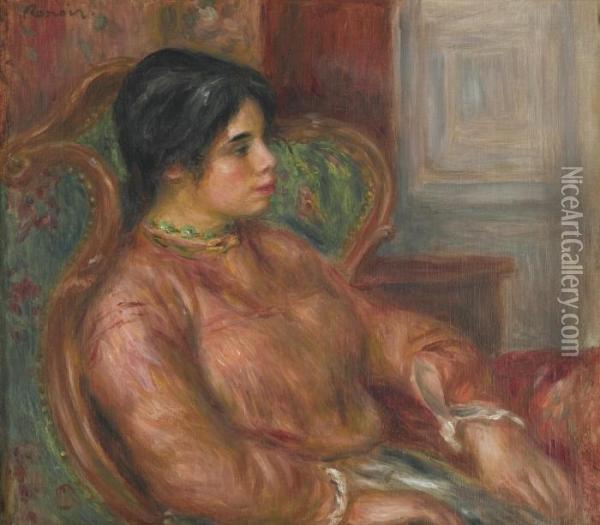 Femme Au Fauteuil Vert Oil Painting - Pierre Auguste Renoir