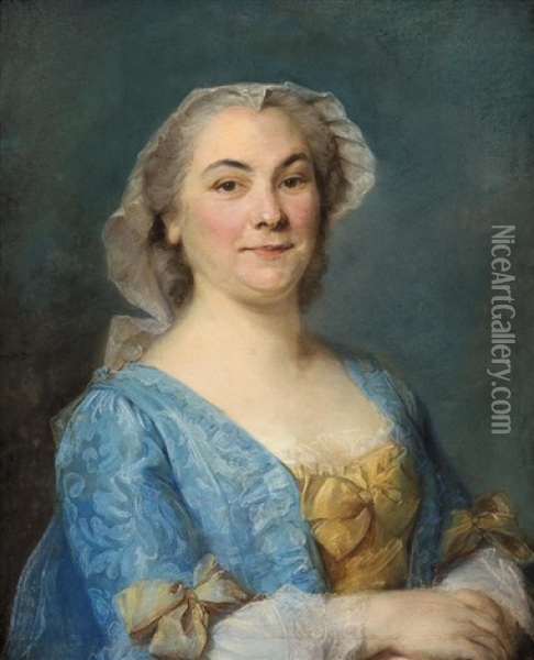 Portrait De Dame A La Robe Bleue En Buste Vue De Face Et Portant Un Fichu De Dentelle Oil Painting - Jean-Baptiste Perronneau