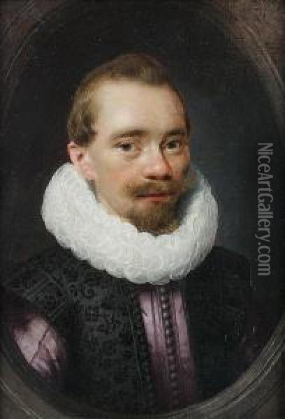 Portrait Of A Gentleman, 
Bust-length, In Apurple Coat, A Black Brocade Waistcoat And A White 
Ruff, Within Apainted Stone Oval Oil Painting - Jan Anthonisz Van Ravesteyn
