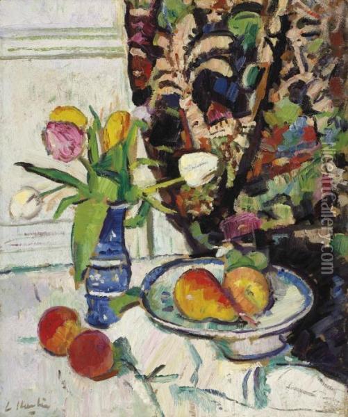 Still Life With Tulips And Fruit Oil Painting - George Leslie Hunter