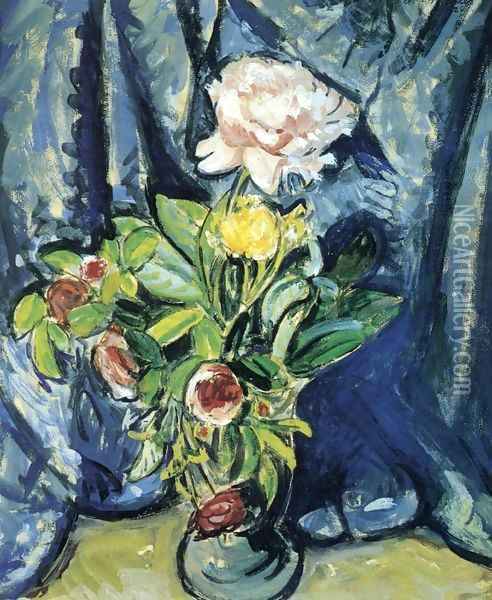 Flowers Against a Blue Drape 1926 Oil Painting - Alfred Henry Maurer
