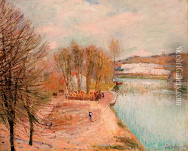 Le Loing E Moret, Effet D'automne Oil Painting - Alfred Sisley