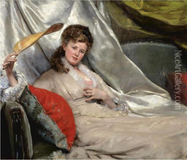 Mujer Con Abanico (reclining Woman With Fan) Oil Painting - Eduardo Leon Garrido