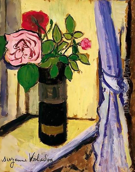 Bouquet De Roses Dans Un Obus Oil Painting - Suzanne Valadon