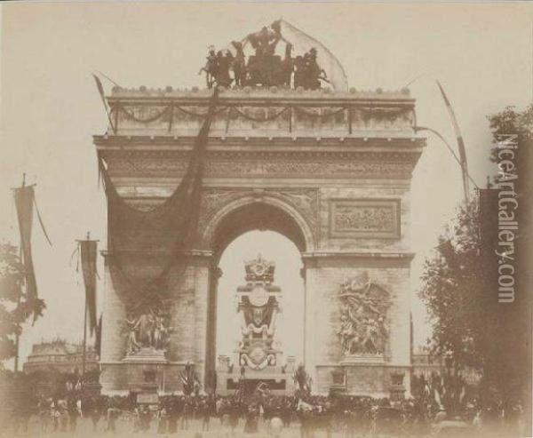 Le Cercueil De L'ecrivain Expose Sous L'arc De Triomphe Oil Painting - Victor Hugo