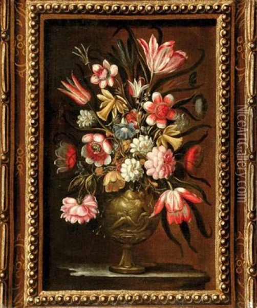 Nature Morte Au Bouquet De Fleurs Dans Un Encadrement En Trompe L'oeil Oil Painting - Francesco Mantovano