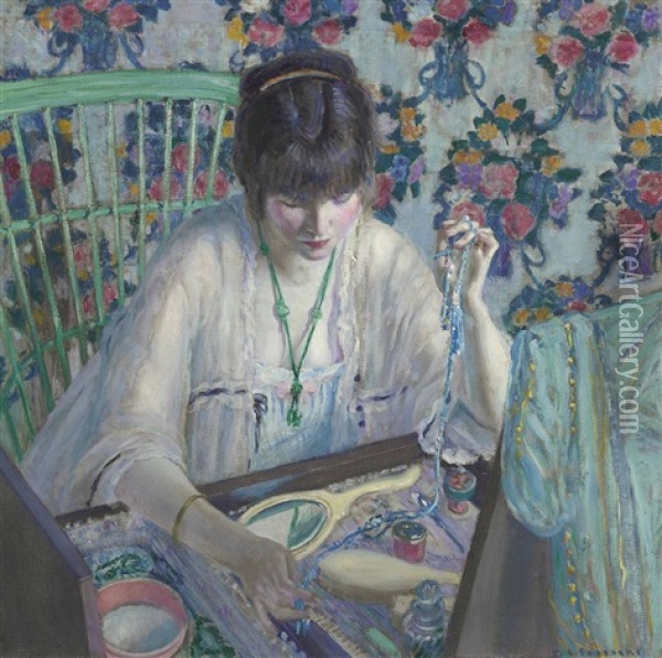 La Poudreuse (woman Selecting A Necklace) Oil Painting - Frederick Carl Frieseke