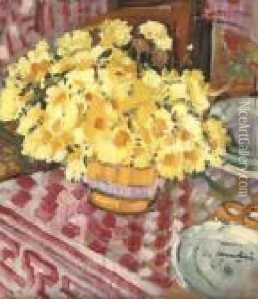 Still Life With Daffodils Oil Painting - George Leslie Hunter