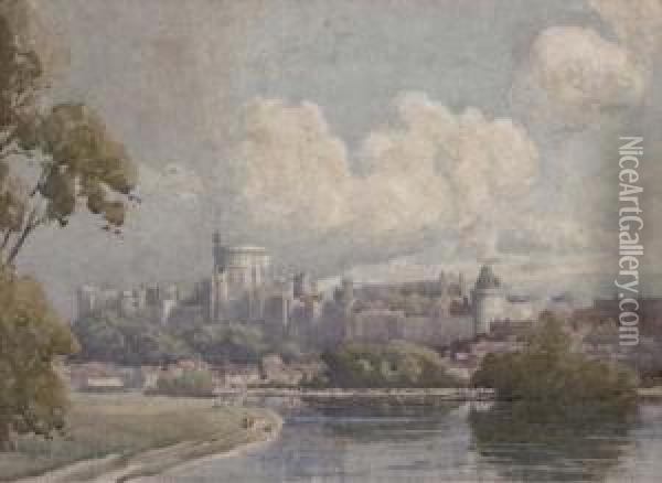 Windsor Castle From Across The River Oil Painting - Samuel Warburton