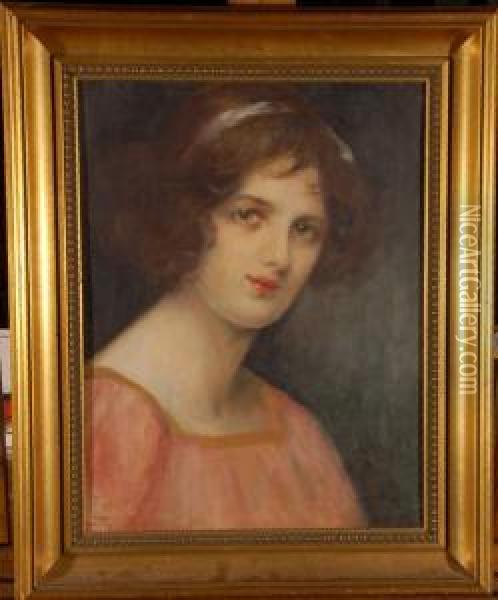 Head And Shoulders Portrait Of A Woman Oil Painting - Dolf van Roy