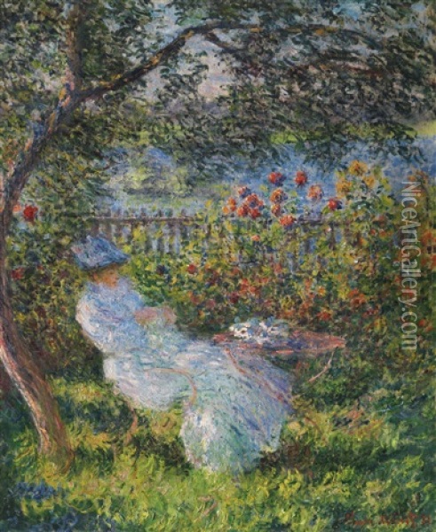 Alice Hoschede Au Jardin Oil Painting - Claude Monet