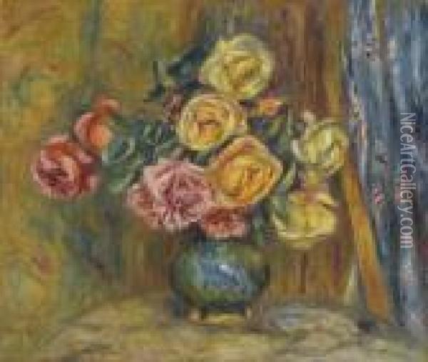 Les Roses Au Rideau Bleu Oil Painting - Pierre Auguste Renoir