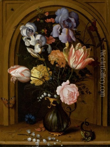Blumenstilleben In Einer Glasvase Vor Einer Nische Mit Schmetterling, Eidechse, Fliege Und Libelle Oil Painting - Balthasar Van Der Ast