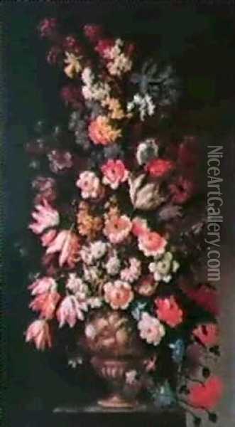 Bouquet De Fleurs Dans Un Vase Sculpte, Pose Sur Un         Entablement Oil Painting - Mario Nuzzi