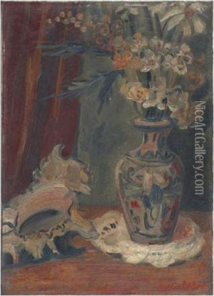 Vase De Fleurs Et Coquillage Oil Painting - Abraham Mintchine