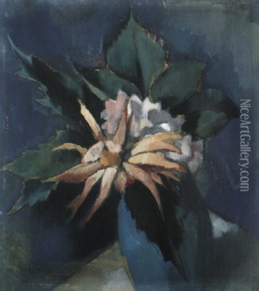 Stilleben Mit Blume In Blauer Vase Oil Painting - Heinrich Nauen