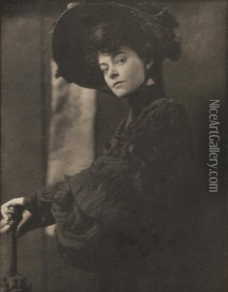 Portrait Of Miss Minnie Ashley Oil Painting - Gertrude Stanton Kasebier