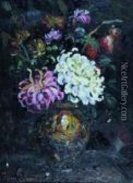 Vase D'hortensias Oil Painting - Pierre Dumont