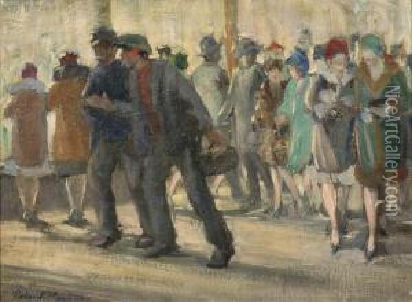 Passersby On The Street Oil Painting - Orlando Rouland