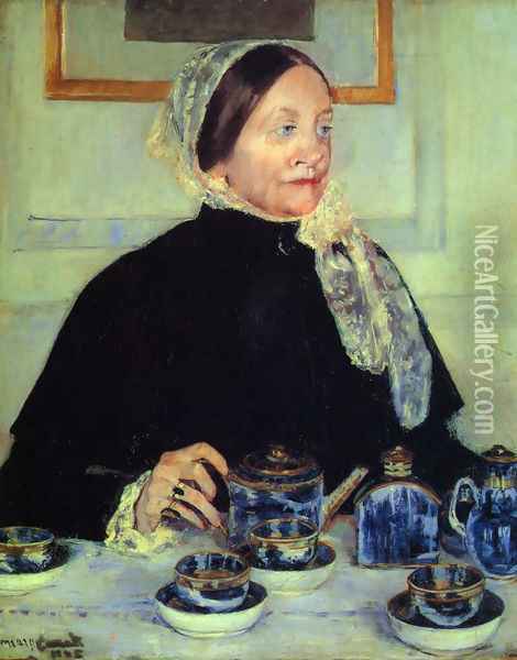 Lady at the Tea Table, 1885 Oil Painting - Mary Cassatt
