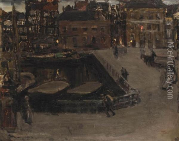 View Of The Damrak, Amsterdam, At Night Oil Painting - Isaac Israels