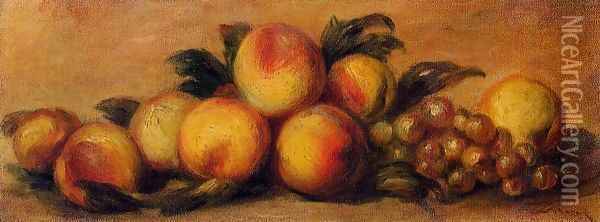 Still Life with Peaches and Grapes Oil Painting - Pierre Auguste Renoir
