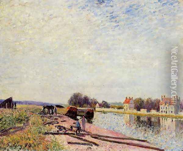Barges on the Loing, Saint-Mammes Oil Painting - Alfred Sisley