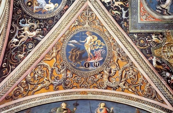 Ceiling decoration (detail) Oil Painting - Pietro Vannucci Perugino