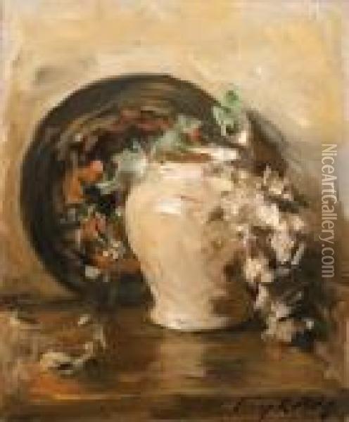 Still Life With Vase And Plate Oil Painting - Irving Ramsay Wiles