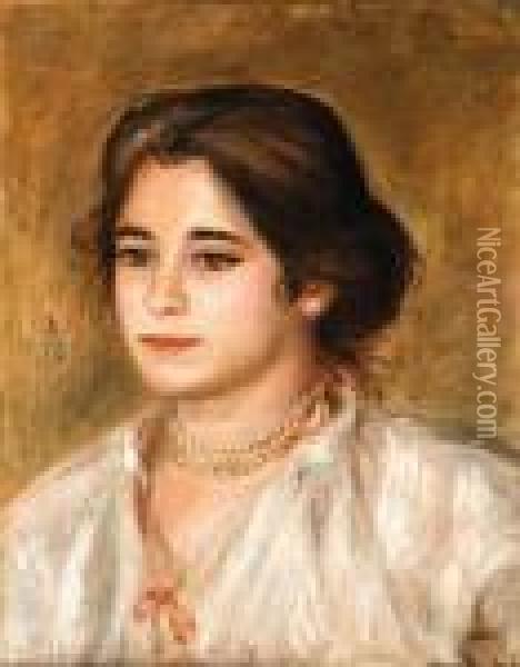 Gabrielle Au Collier Oil Painting - Pierre Auguste Renoir