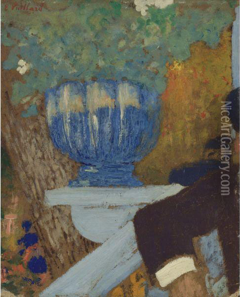 La Coupe Bleue Oil Painting - Jean-Edouard Vuillard