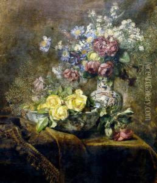 German Still Life Of Flowers On A
 Tapestry Covered Table Oil On Canvas Signed 94 X 81 Cms Illustrated Oil Painting - Anna Peters